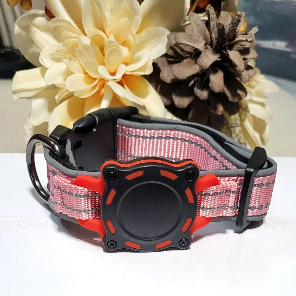 Vigdit NWOT Pink Airtag Waterproof Reflective Dog Collar Size Small